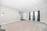 99 Charlotte Street - Photo 5