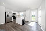 99 Charlotte Street - Photo 7