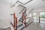 1261 Lindsay Lane - Photo 34