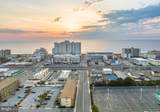 202 32ND Street - Photo 1