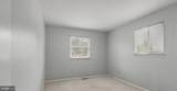1008 Julian Place - Photo 15