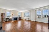 1661 Crescent Place - Photo 4