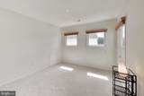 2421 Pondside Terrace - Photo 23