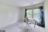 2421 Pondside Terrace - Photo 25