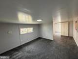 401 Charles Way - Photo 16