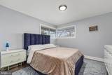1001 Woods Place - Photo 17