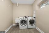 1001 Woods Place - Photo 32