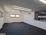 10 Broad Street - Photo 11