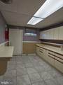 10 Broad Street - Photo 22