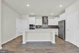 454 Hanson Street - Photo 8