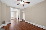 652 Emerald Street - Photo 3