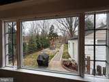 995 Swayze Avenue - Photo 8