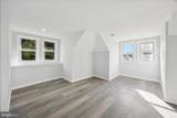 566 Rutherford Avenue - Photo 15