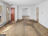 105 Lakeview Drive - Photo 2