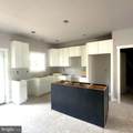 209 Federalist Way - Photo 8