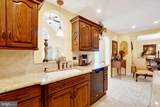 2553 Roosevelt Avenue - Photo 42