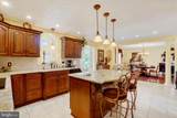 2553 Roosevelt Avenue - Photo 43