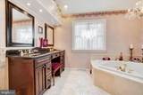 2553 Roosevelt Avenue - Photo 54