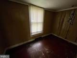 407 Carruthers Street - Photo 8