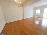 1509 Rutland Way - Photo 4