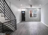2323 Moore Street - Photo 4