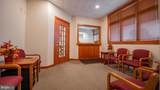 30 Choate Circle - Photo 6