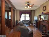 911 King Street - Photo 2