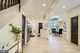 5019 Queensberry Avenue - Photo 9