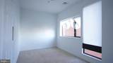 10 Lee Street - Photo 38