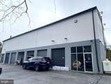 739 Downingtown Pike - Photo 2