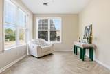 1010 Crest Way - Photo 18