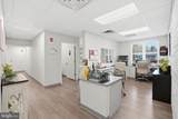504 Floral Vale Boulevard - Photo 14