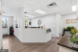 504 Floral Vale Boulevard - Photo 15