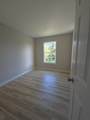 546 Wellington Court - Photo 13
