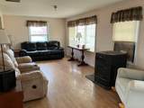 5666 Walnut Street - Photo 5