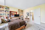 10401 Grosvenor Place - Photo 12