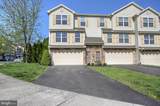 154 Mapleton Boulevard - Photo 1