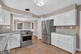 7215 Rollingwood Drive - Photo 10