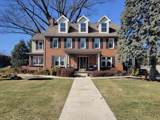 835 King Street - Photo 1