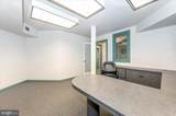 723 Charles Street - Photo 15