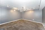 723 Charles Street - Photo 21