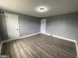 821 Hampshire Road - Photo 18
