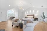 915 Winstead Street - Photo 19