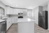 3335 27TH Avenue - Photo 3