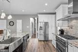 8 Melodie Court - Photo 15