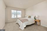 109 Splendor Garden Way - Photo 20