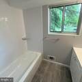 10500 Weymouth Street - Photo 9