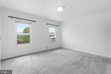 712 Wells Street - Photo 12
