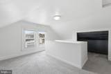 712 Wells Street - Photo 19