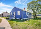 246 Chestnut Street - Photo 4